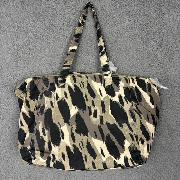 VINCE CAMUTO Lohna Designer Tote Natural Camo Nylon – New with tags - Picture 4 of 13
